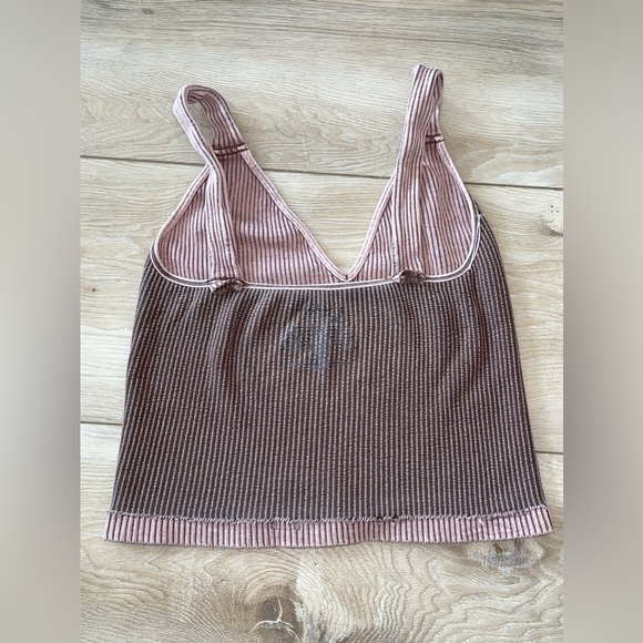 NWOT FREE PEOPLE washed seamless crop top - Picture 5 of 9